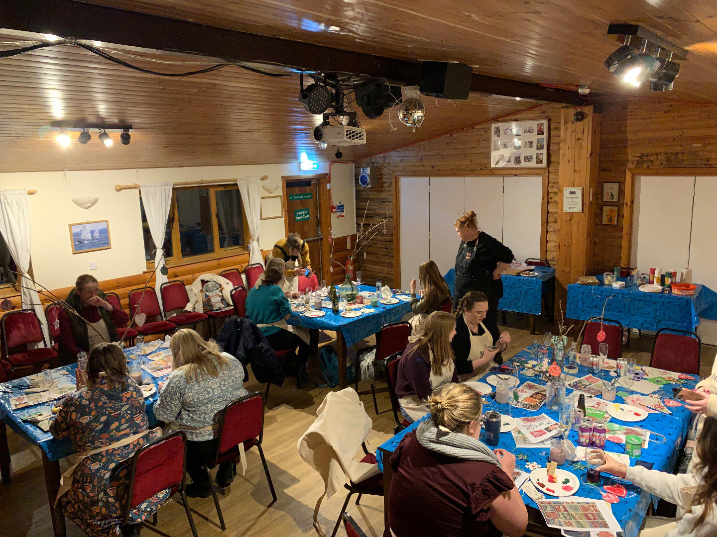 Scandi Decoration Painting